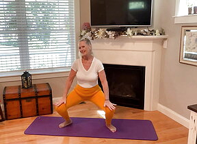 Dani D Matured Yoga Stretch 3 Yellow Leggings